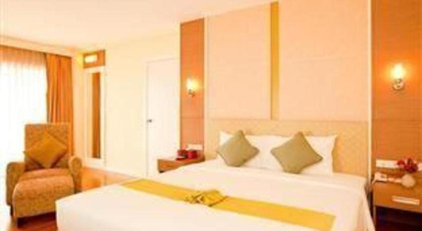 Clef Hotel Банкок Екстериор снимка
